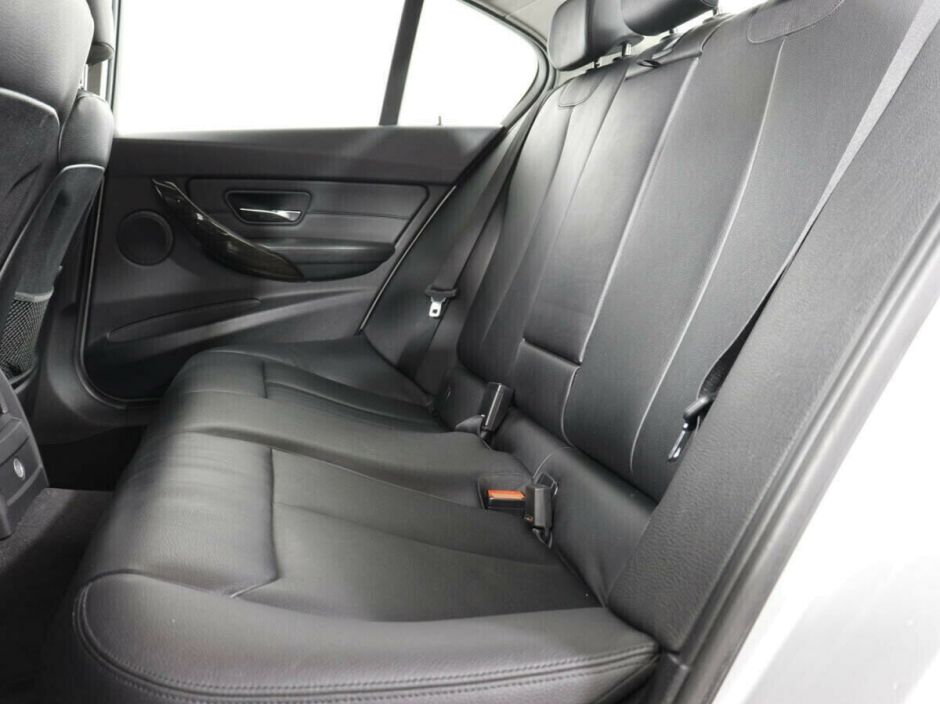 BMW 3 серии, 2.0 л, АТ, 2012 фото 2