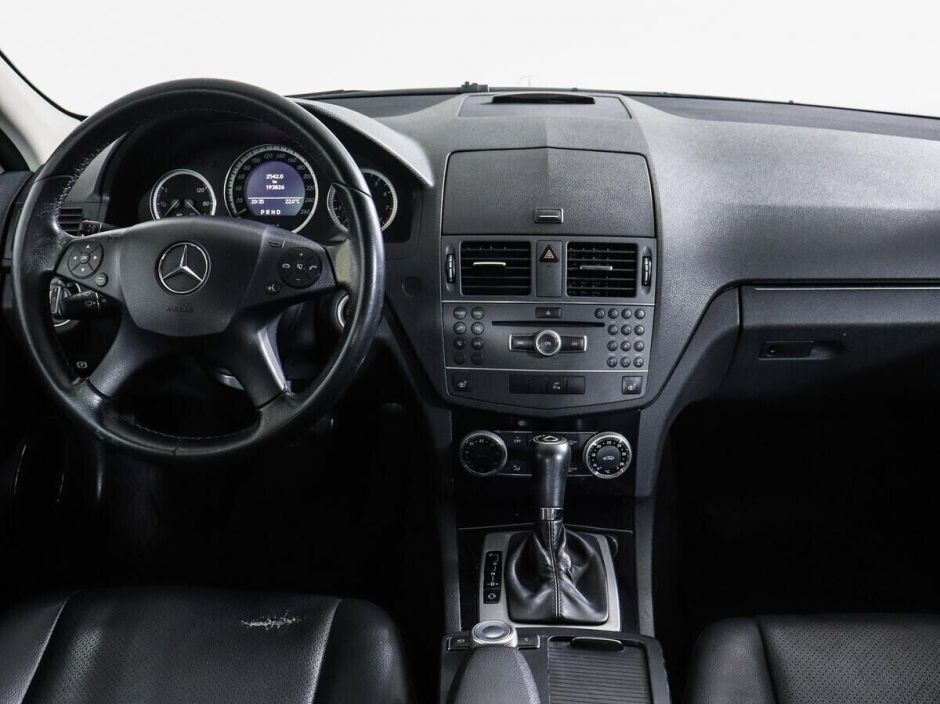 Mercedes-Benz C-Класс, 1.6 л, АТ, 2010 фото 8