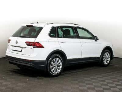 Volkswagen Tiguan, 1.4 л, РКПП, 2017 фото 5