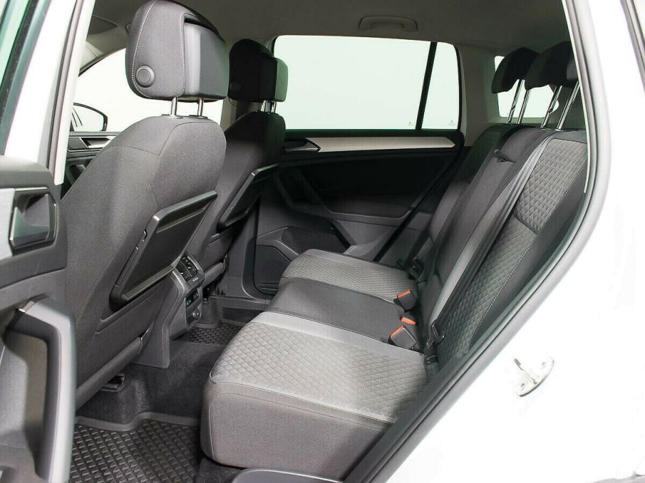 Volkswagen Tiguan, 1.4 л, Робот, 2017 фото 1
