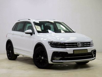 Volkswagen Tiguan, 2.0 л, АКПП, 2018 фото 4