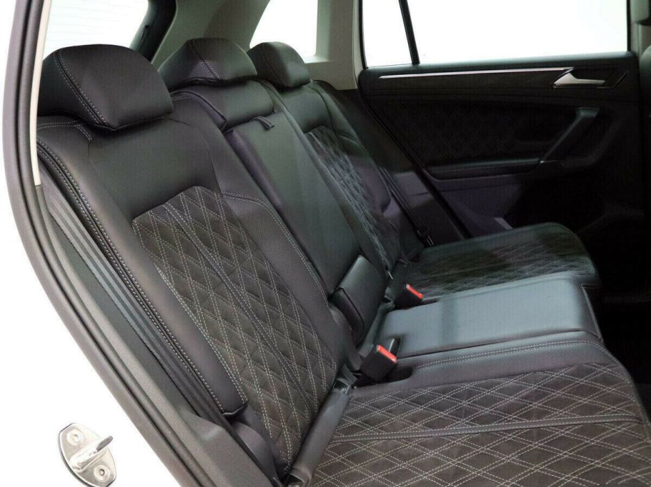 Volkswagen Tiguan, 2.0 л, АТ, 2018 фото 2