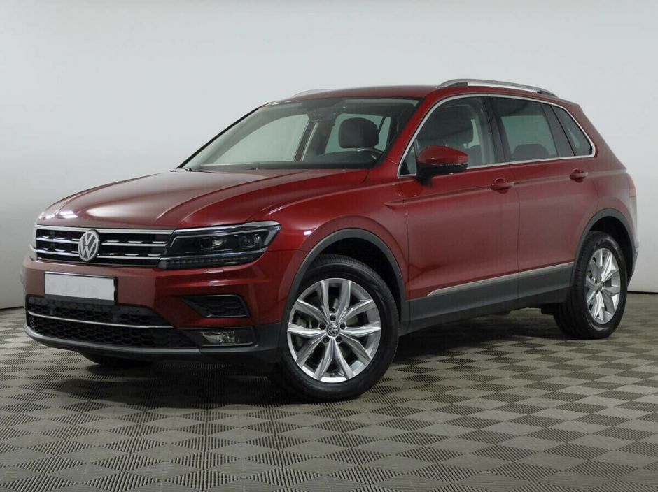 Volkswagen Tiguan, 2.0 л, АТ, 2018 фото 3