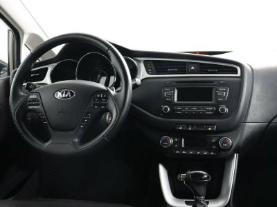 Kia Ceed, 1.6 л, АКПП, 2016 фото 8