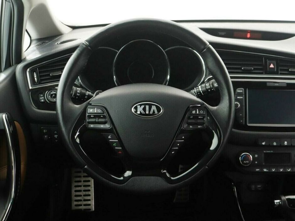 Kia Ceed, 1.6 л, АТ, 2016 фото 10