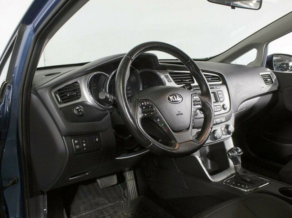 Kia Ceed, 1.6 л, АТ, 2013 фото 2