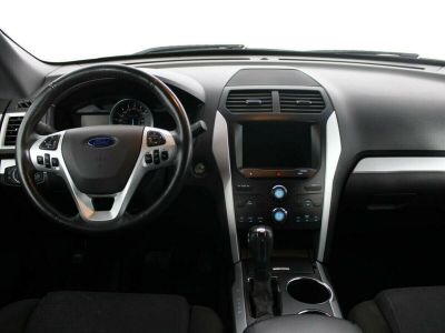 Ford Explorer, 3.5 л, АКПП, 2011 фото 7