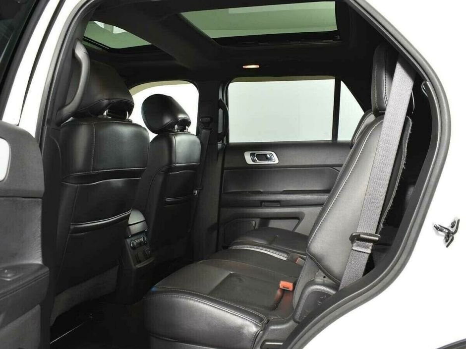 Ford Explorer, 3.5 л, АТ, 2014 фото 2