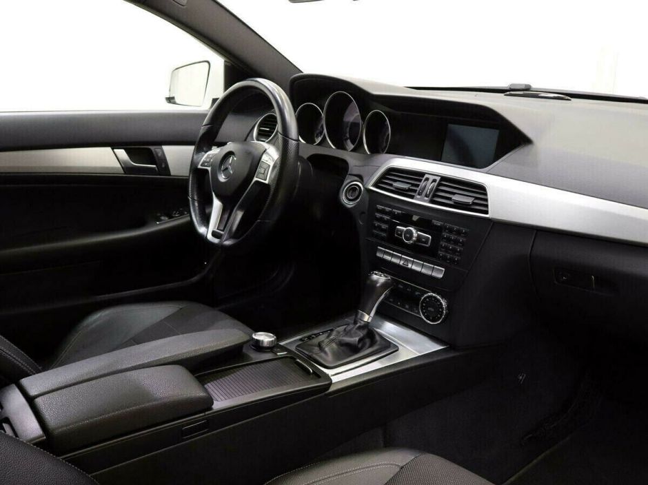 Mercedes-Benz C-Класс, 1.6 л, АТ, 2013 фото 2