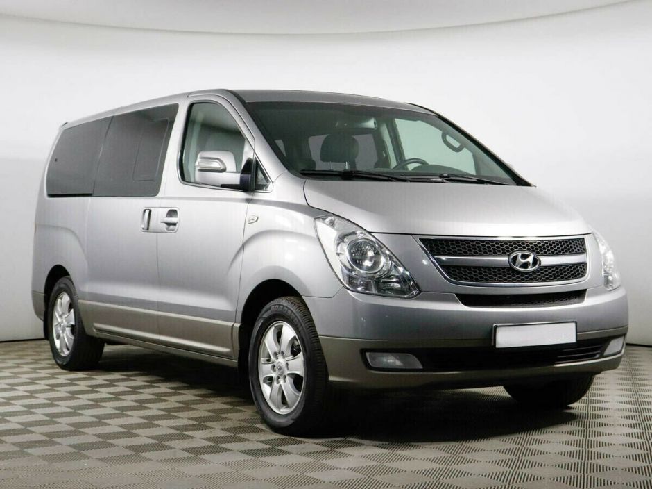 Hyundai Grand Starex, 2.5 л, АТ, 2011 фото 4