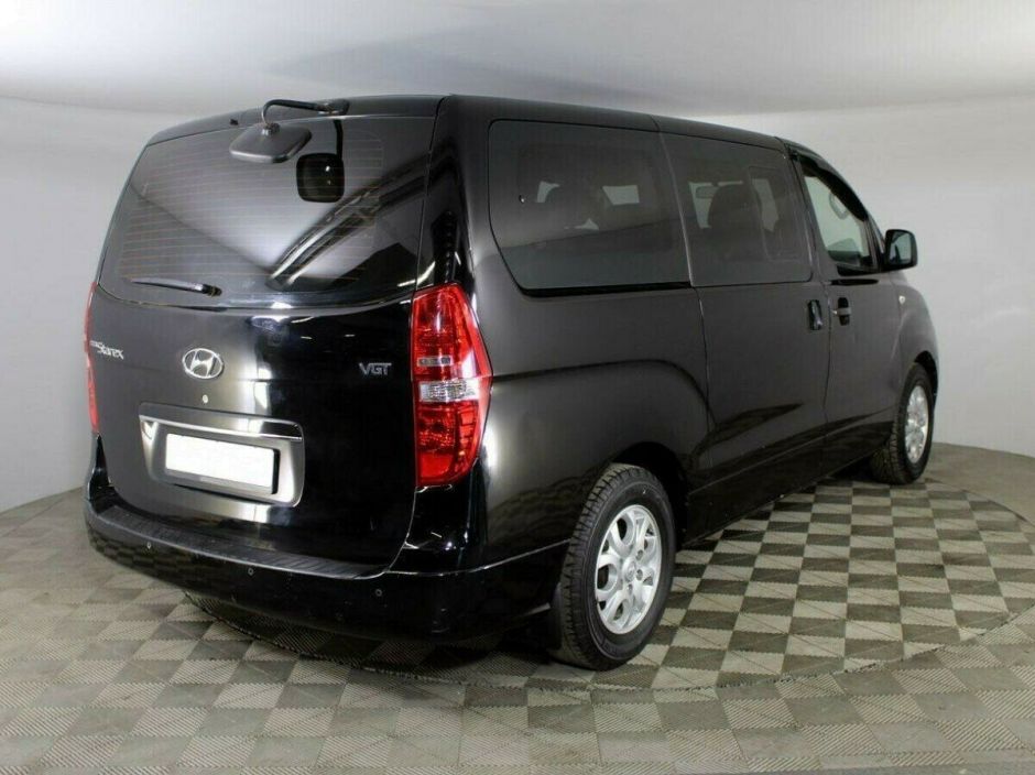Hyundai Grand Starex, 2.5 л, АТ, 2013 фото 6