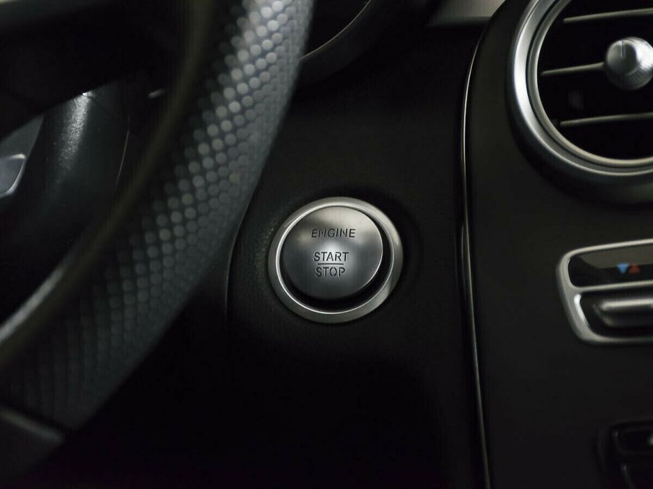 Mercedes-Benz C-Класс, 2.0 л, АТ, 2016 фото 11