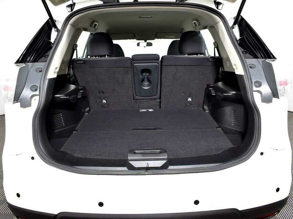 Nissan X-Trail, 2.0 л, Вариатор, 2016 фото 2