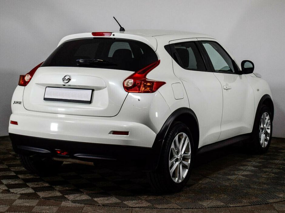 Nissan Juke, 1.6 л, Вариатор, 2012 фото 5
