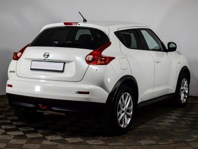 Nissan Juke, 1.6 л, CVT, 2012 фото 5