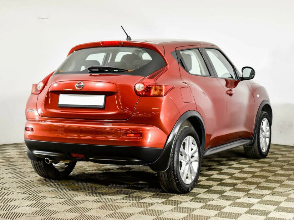 Nissan Juke, 1.6 л, МТ, 2012 фото 5