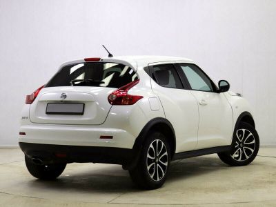 Nissan Juke, 1.6 л, МКПП, 2013 фото 5