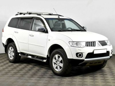 Mitsubishi Pajero Sport, 3.0 л, АКПП, 2010 фото 4