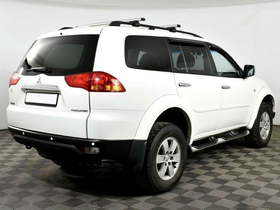 Mitsubishi Pajero Sport, 3.0 л, АТ, 2010 фото 6