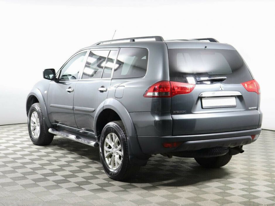 Mitsubishi Pajero Sport, 2.4 л, АТ, 2015 фото 5