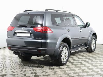 Mitsubishi Pajero Sport, 2.4 л, АКПП, 2015 фото 6