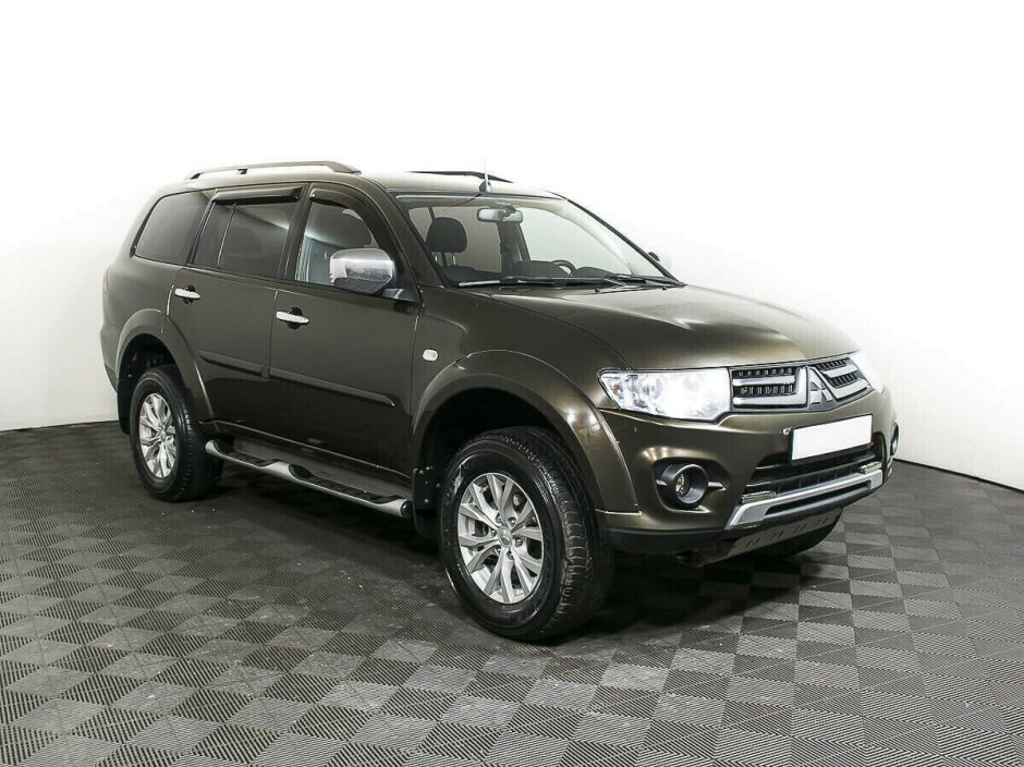 Mitsubishi Pajero Sport, 2.5 л, АТ, 2014 фото 4