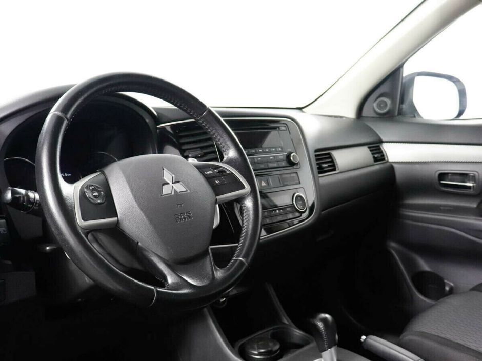 Mitsubishi Outlander, 2.0 л, Вариатор, 2013 фото 7