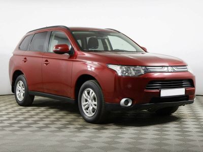 Mitsubishi Outlander, 2.4 л, CVT, 2014 фото 4