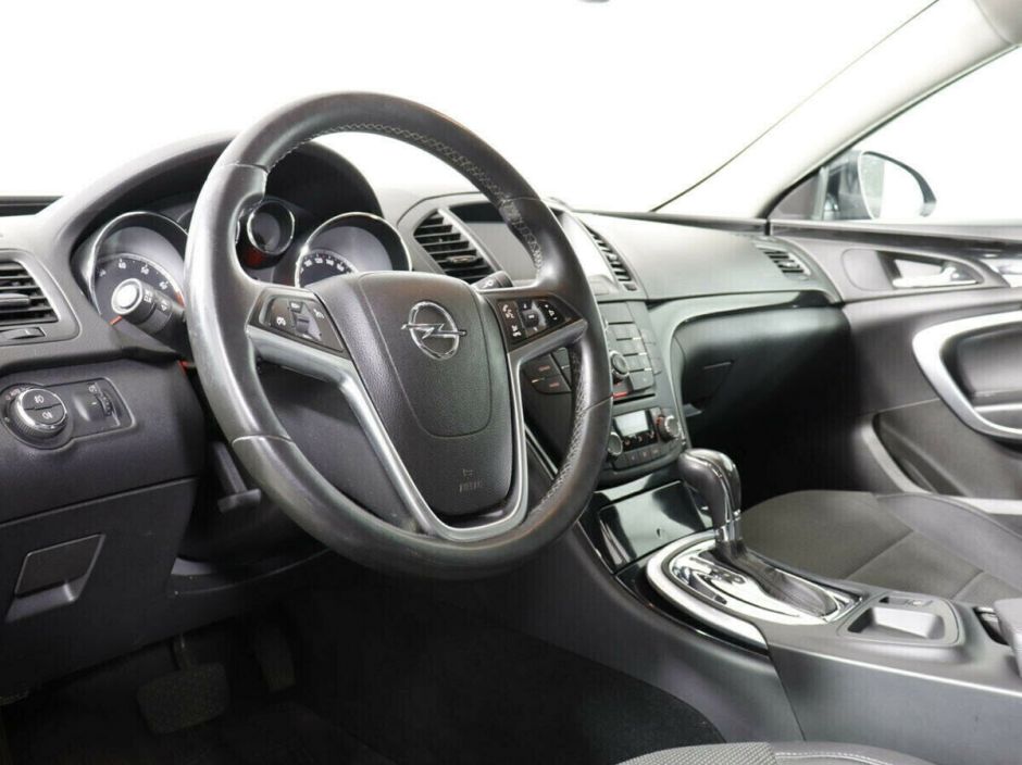 Opel Insignia, 2.0 л, АТ, 2011 фото 2