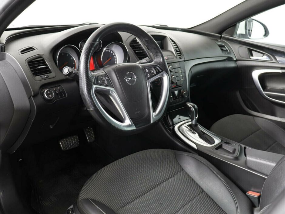 Opel Insignia, 2.0 л, АТ, 2011 фото 8