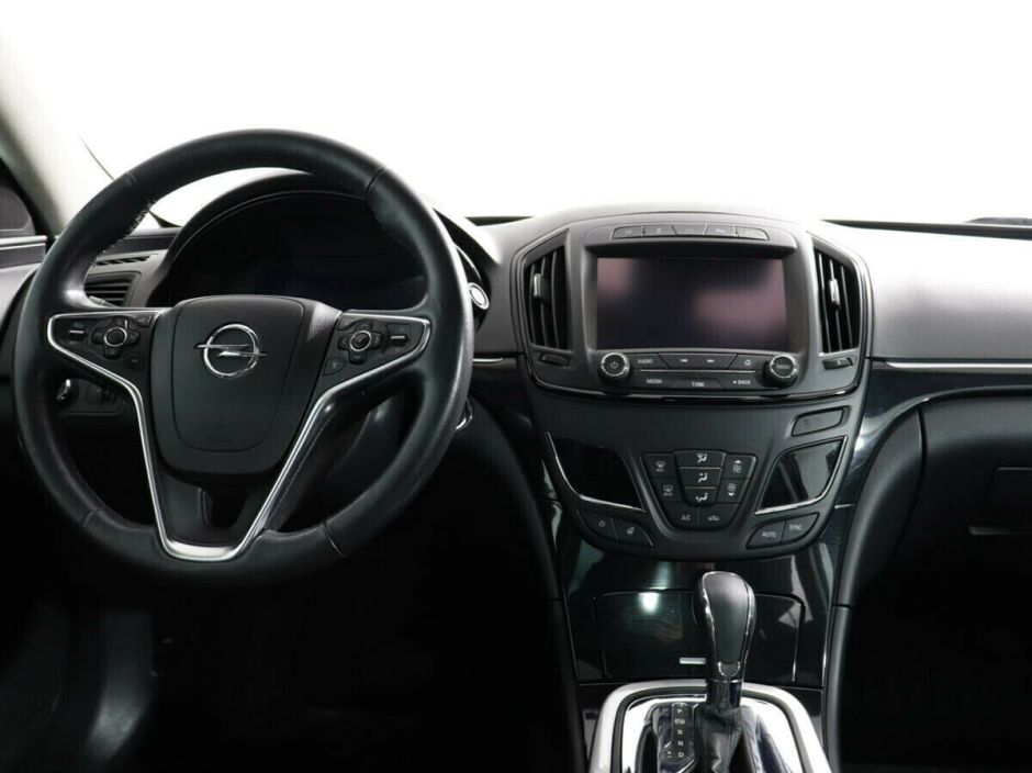 Opel Insignia, 1.6 л, АТ, 2015 фото 10