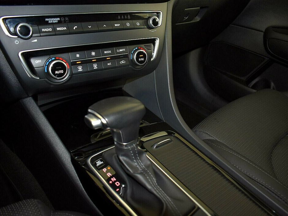 Kia Optima, 2.4 л, АТ, 2018 фото 1