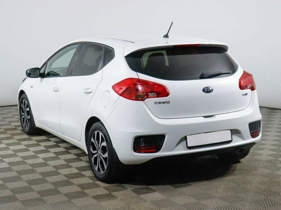 Kia Ceed, 1.6 л, АТ, 2016 фото 5