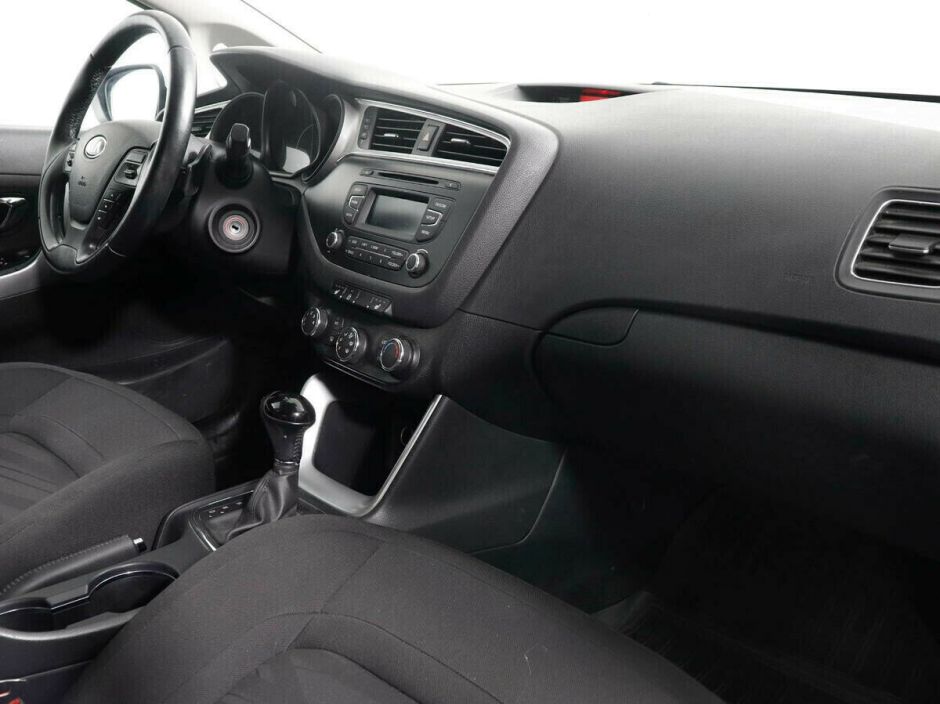 Kia Ceed, 1.6 л, АТ, 2016 фото 7