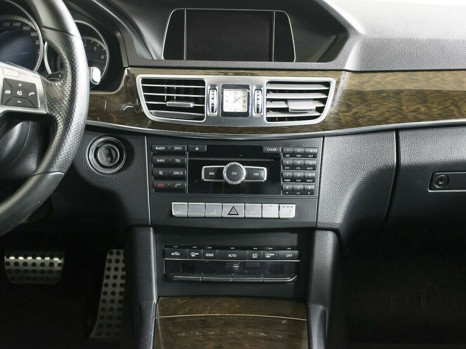 Mercedes-Benz E-Класс, 2.0 л, АТ, 2015 фото 2
