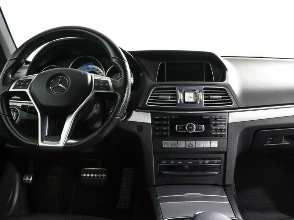 Mercedes-Benz E-Класс, 2.0 л, АТ, 2015 фото 9