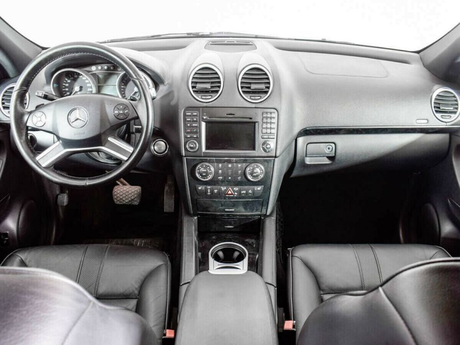 Mercedes-Benz M-Класс, 3.5 л, АТ, 2010 фото 2
