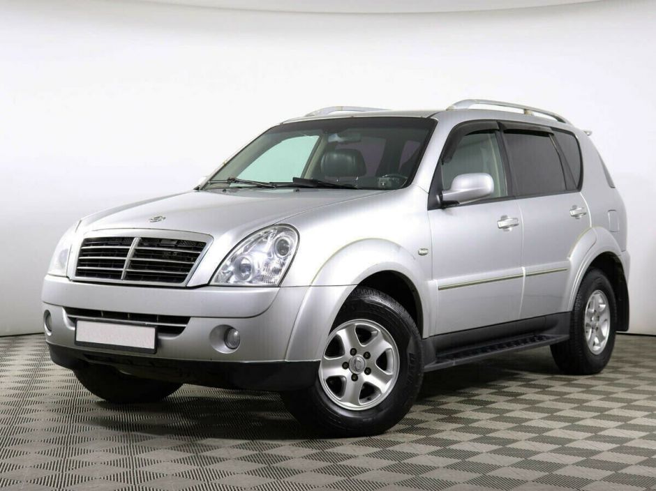 SsangYong Rexton, 2.7 л, АТ, 2010 фото 3