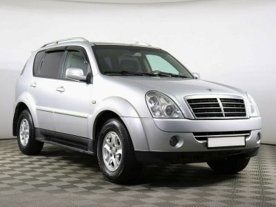 SsangYong Rexton, 2.7 л, АКПП, 2010 фото 4