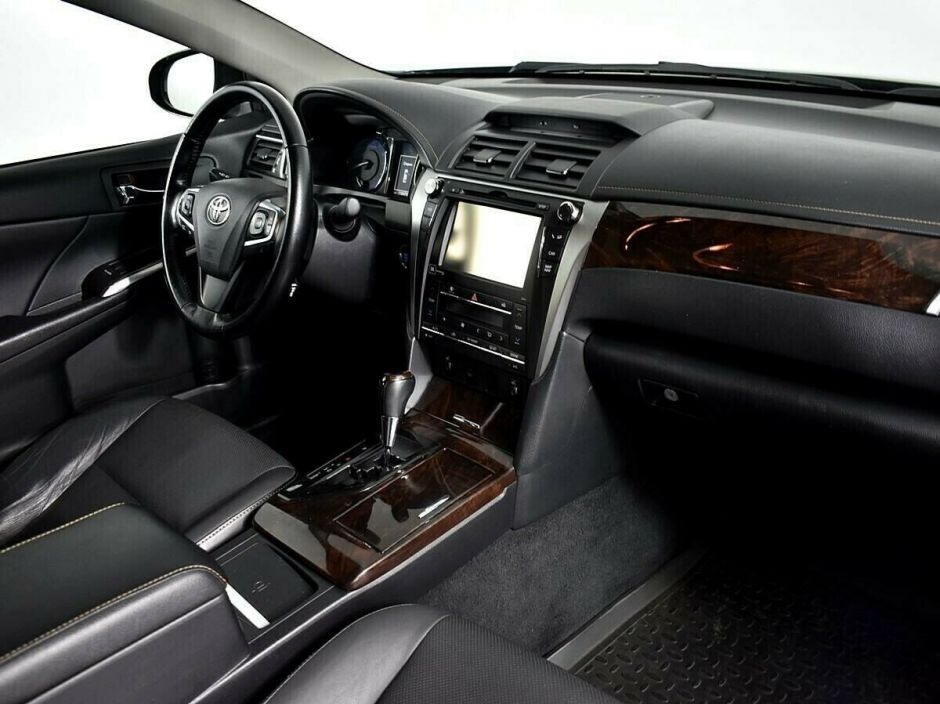 Toyota Camry, 2.5 л, АТ, 2014 фото 2