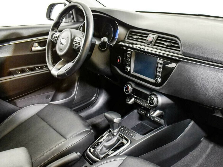 Kia Rio, 1.6 л, АТ, 2019 фото 1