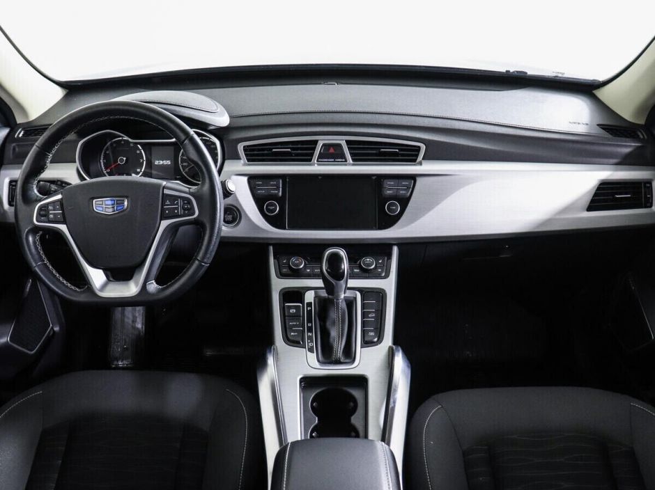 Geely Atlas, 2.4 л, АТ, 2018 фото 8