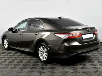 Toyota Camry, 2.0 л, АКПП, 2018 фото 5