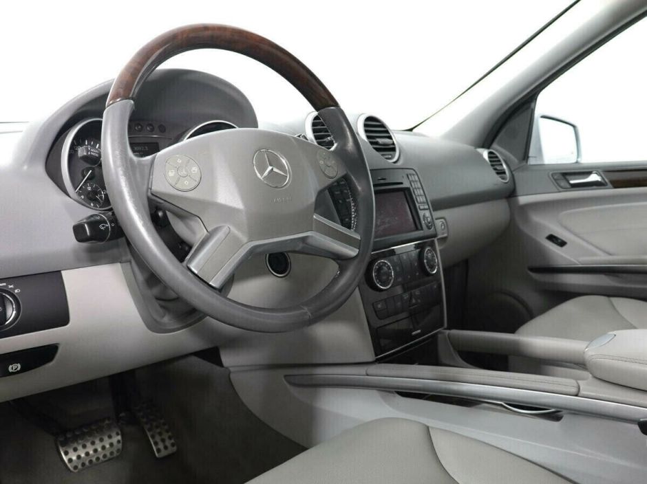 Mercedes-Benz M-Класс ML 350 4MATIC, 3.0 л, АТ, 2011 фото 7