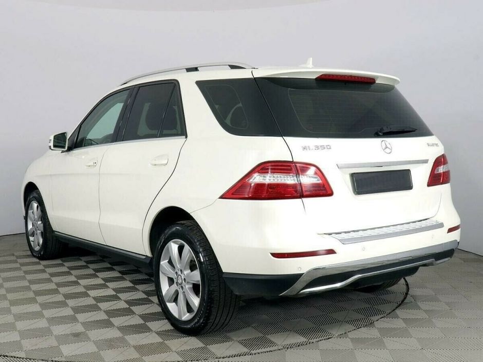 Mercedes-Benz M-Класс ML 350 BlueTEC 4MATIC Особая серия, 3.0 л, АТ, 2013 фото 6