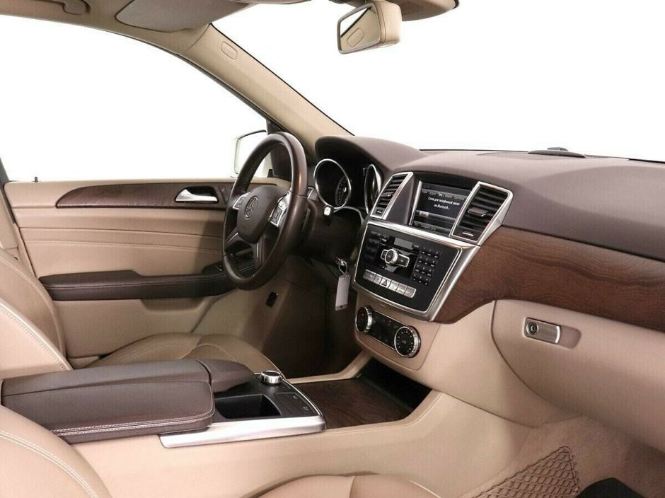 Mercedes-Benz M-Класс ML 350 BlueTEC 4MATIC Особая серия, 3.0 л, АТ, 2013 фото 8