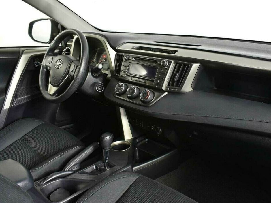 Toyota RAV4, 2.0 л, Вариатор, 2014 фото 2
