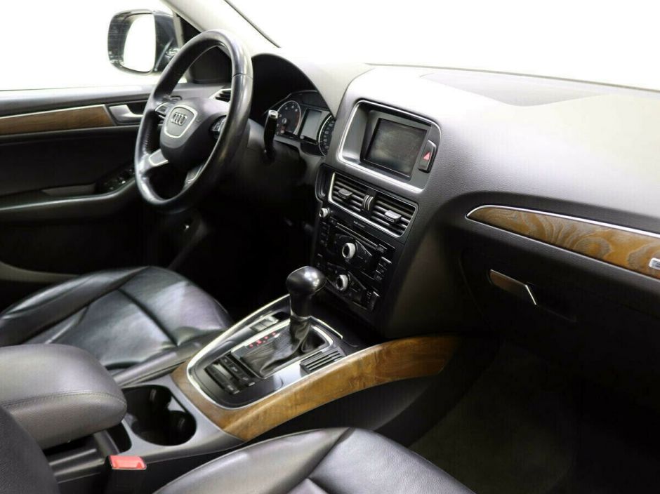 Audi Q5, 2.0 л, АТ, 2012 фото 1