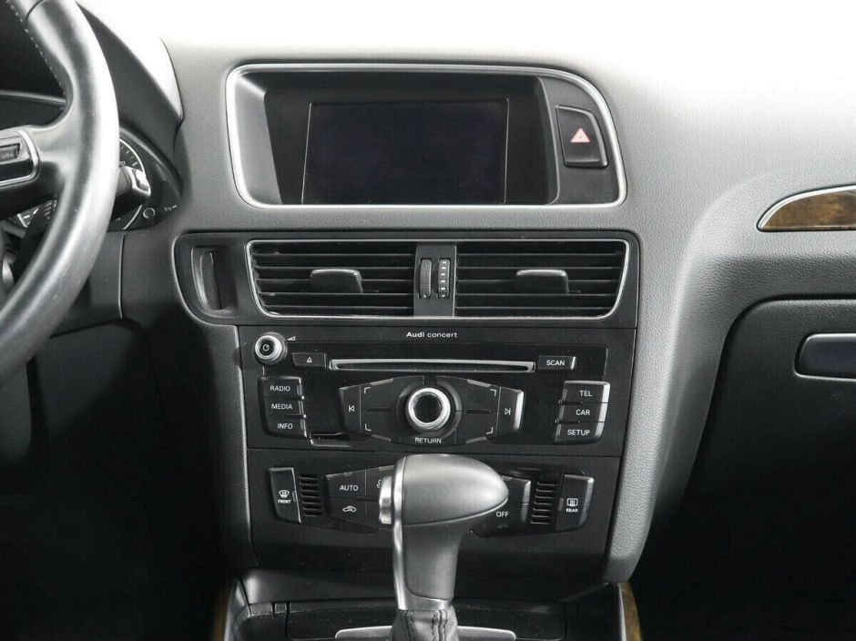 Audi Q5, 2.0 л, АТ, 2013 фото 2