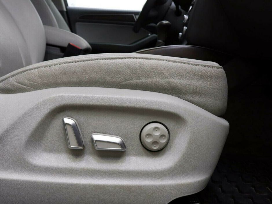 Audi Q5, 2.0 л, АТ, 2013 фото 1